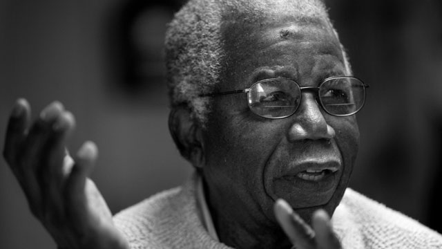 Chinua Achebe Pictures