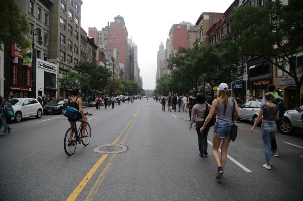 Hundreds of Thousands Demand Climate Action on Streets of New York ...