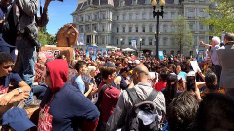 #Populism2015 protest in DC. (Photo: Erik Shelley/Michigan United)