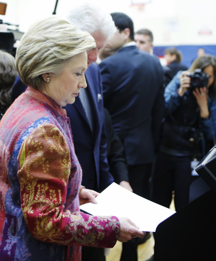 Democratic presidential candidate Hillary Clinton casts her ballot at a polling station during the New York State presidential primaries on April 19, 2016 in Chappaqua, New York. / AFP / EDUARDO MUNOZ ALVAREZ (Photo credit should read EDUARDO MUNOZ ALVAREZ/AFP/Getty Images)