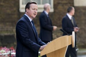 David Cameron announcing his resignation at 10 Downing Street