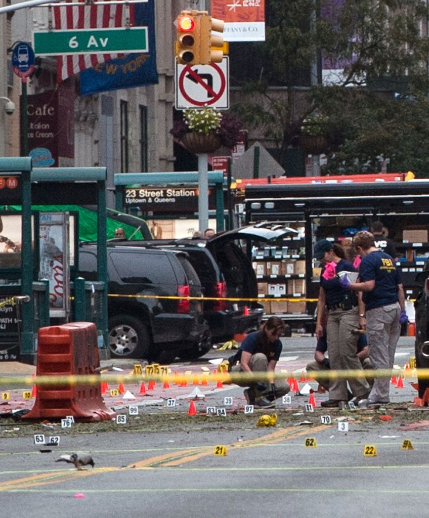 FBI agents review the crime scene on West 23rd St. in Manhattan on September 18, 2016. An explosion that injured 29 is being labeled an "intentional act." A second device was found four blocks away. (Photo by Stephanie Keith/Getty Images)