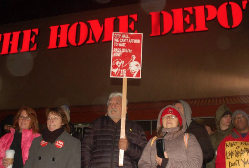 CTUL workers on strike outside of Home Depot in Northeast Minneapolis on Jan. 20, 2017. (Photo courtesy of CTUL)